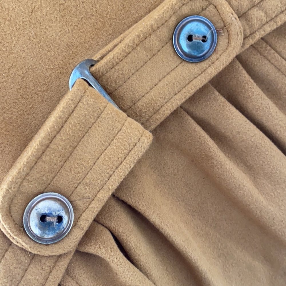 Fall coat - Picture 4 of 6